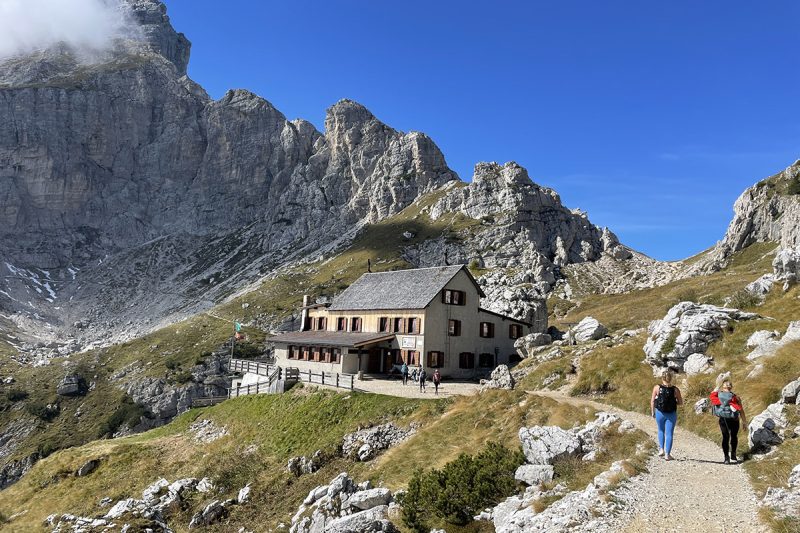 Italy: Dolomites Hut to Hut Hike